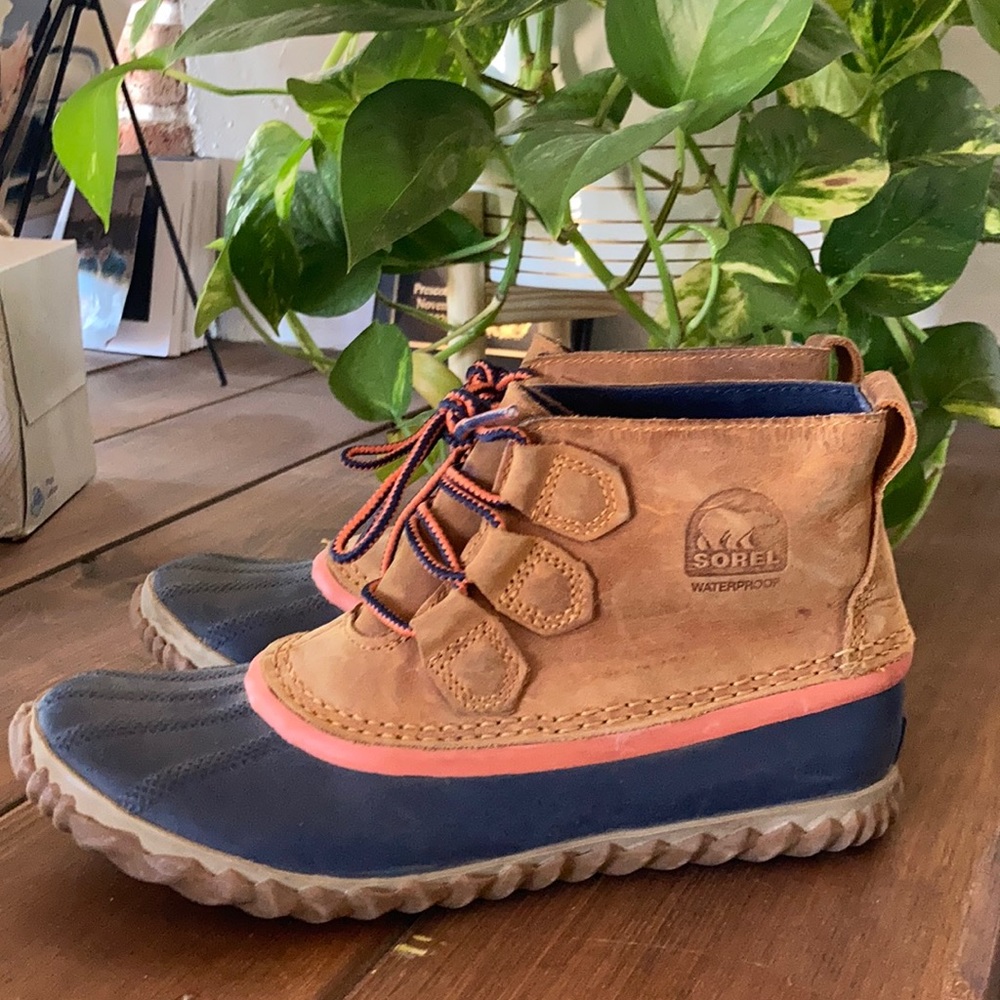 Sorel ankle boots